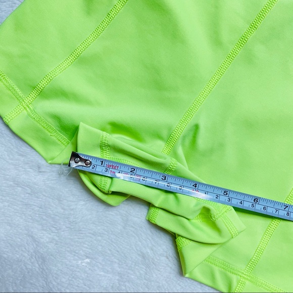 SOLD! Nike Pro 3” Shorts - Picture 8 of 8